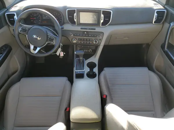 KNDPM3AC1J7420775 2018 KIA SPORTAGE - Image 8