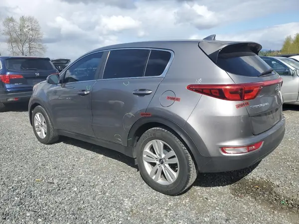 KNDPM3AC1J7420923 2018 KIA SPORTAGE - Image 2