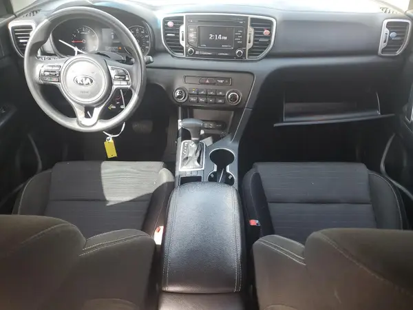 KNDPM3AC1J7420923 2018 KIA SPORTAGE - Image 8