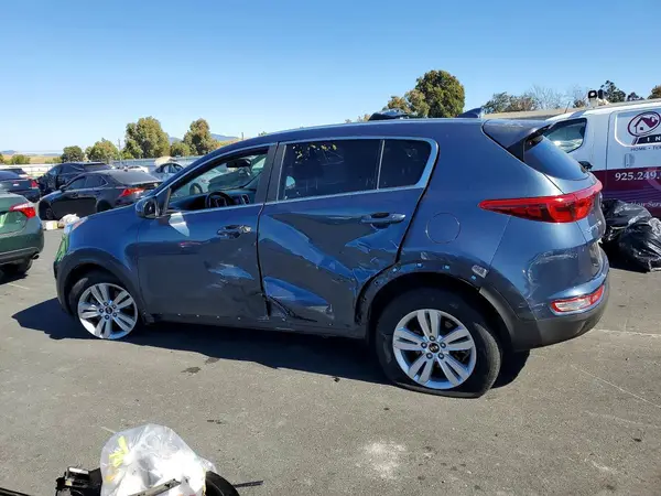 KNDPM3AC1J7423885 2018 KIA SPORTAGE - Image 2