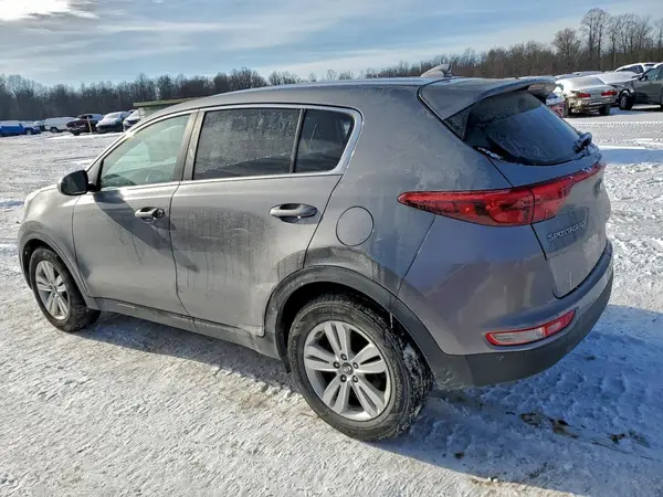 KNDPM3AC1J7430593 2018 KIA SPORTAGE - Image 2