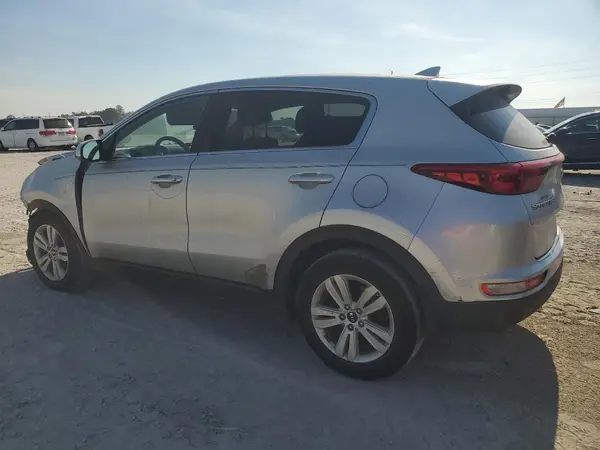 KNDPM3AC1J7440377 2018 KIA SPORTAGE - Image 2