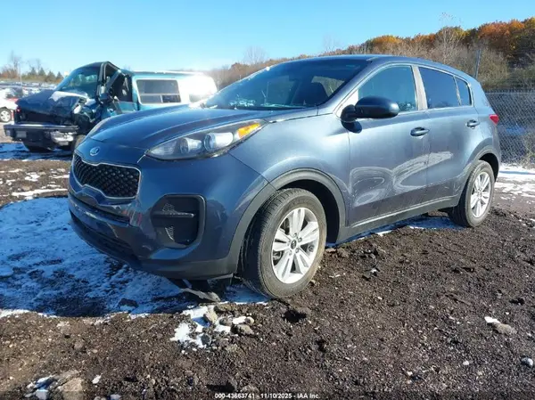 KNDPM3AC1J7455493 2018 KIA SPORTAGE - Image 2
