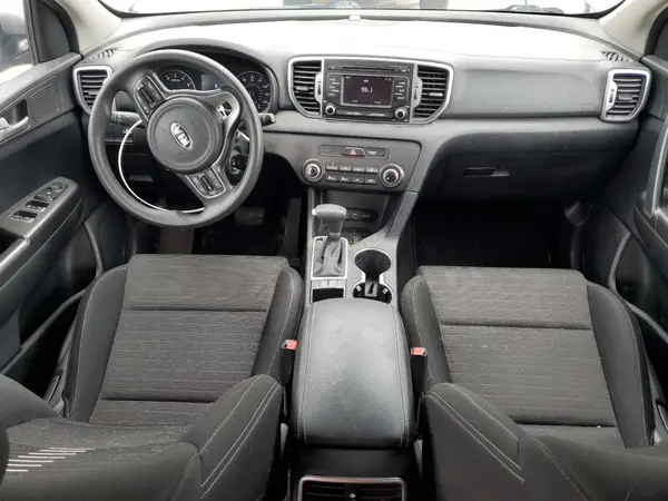 KNDPM3AC1J7456580 2018 KIA SPORTAGE - Image 8