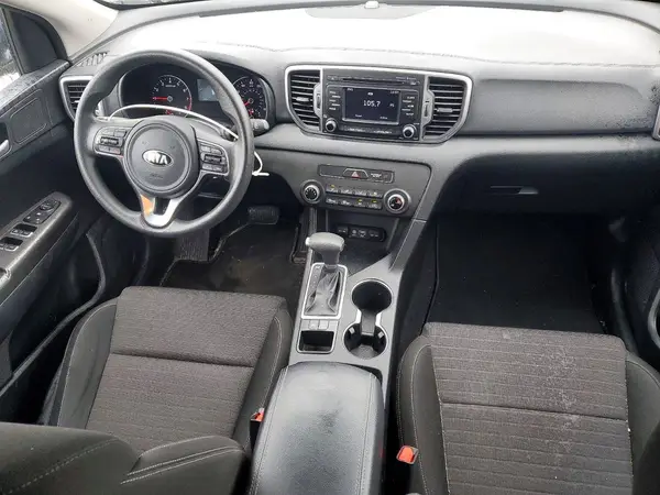 KNDPM3AC1J7475579 2018 KIA SPORTAGE - Image 8