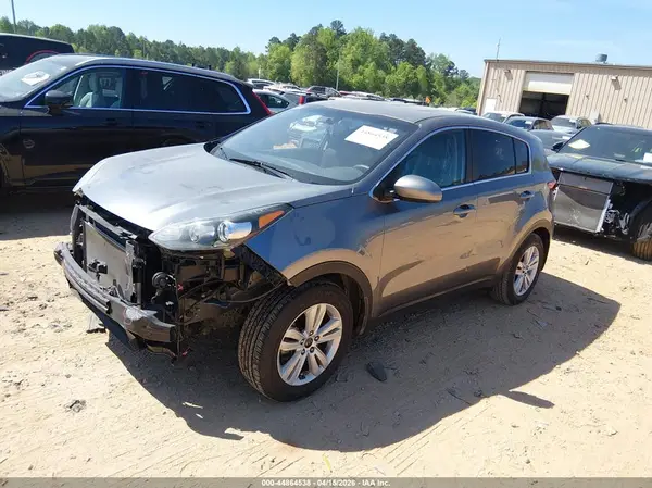 KNDPM3AC1J7484363 2018 KIA SPORTAGE - Image 2