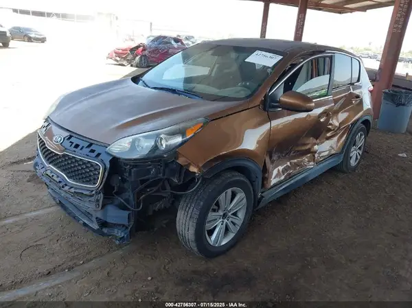 KNDPM3AC1J7484539 2018 KIA SPORTAGE - Image 2