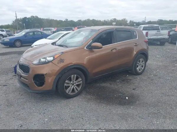 KNDPM3AC1J7485402 2018 KIA SPORTAGE - Image 2