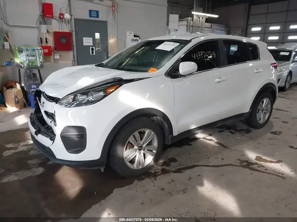 KNDPM3AC1J7487537 2018 KIA SPORTAGE - Image 2