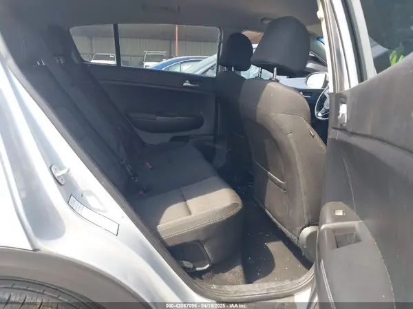KNDPM3AC1K7508498 2019 KIA SPORTAGE - Image 8