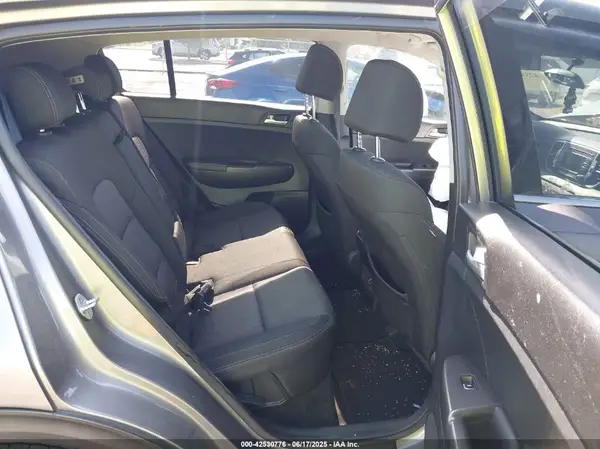 KNDPM3AC1K7525480 2019 KIA SPORTAGE - Image 8