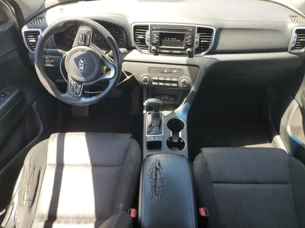 KNDPM3AC1K7572203 2019 KIA SPORTAGE - Image 8