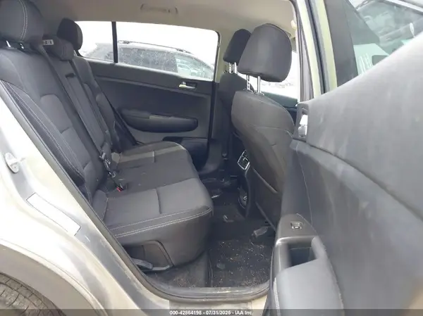 KNDPM3AC1K7583573 2019 KIA SPORTAGE - Image 8