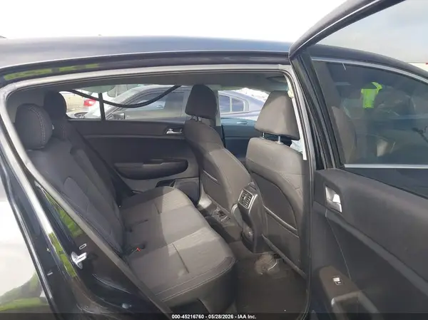 KNDPM3AC1K7591916 2019 KIA SPORTAGE - Image 8