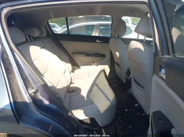 KNDPM3AC1M7875565 2021 KIA SPORTAGE - Image 8