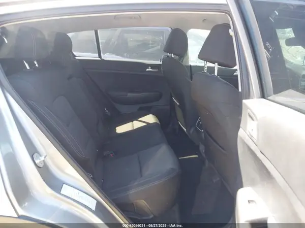 KNDPM3AC1M7937207 2021 KIA SPORTAGE - Image 8