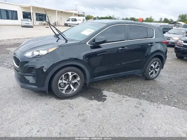 KNDPM3AC1M7943329 2021 KIA SPORTAGE - Image 2