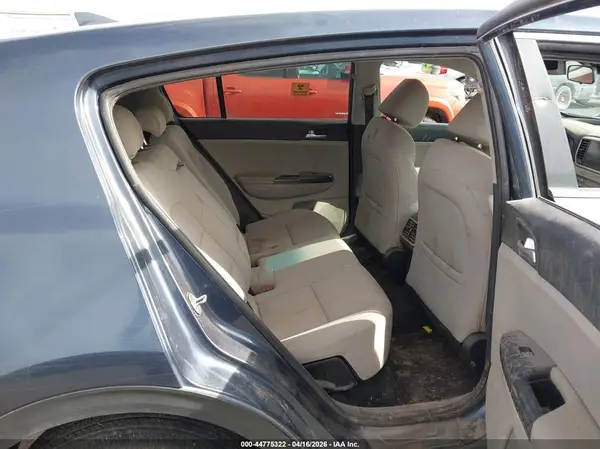 KNDPM3AC1N7003629 2022 KIA SPORTAGE - Image 8