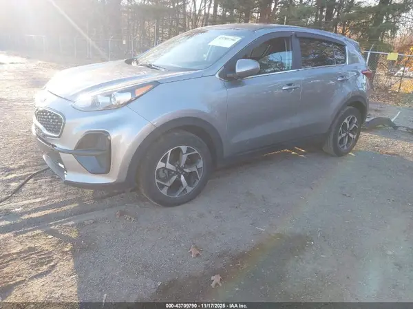KNDPM3AC1N7013335 2022 KIA SPORTAGE - Image 2