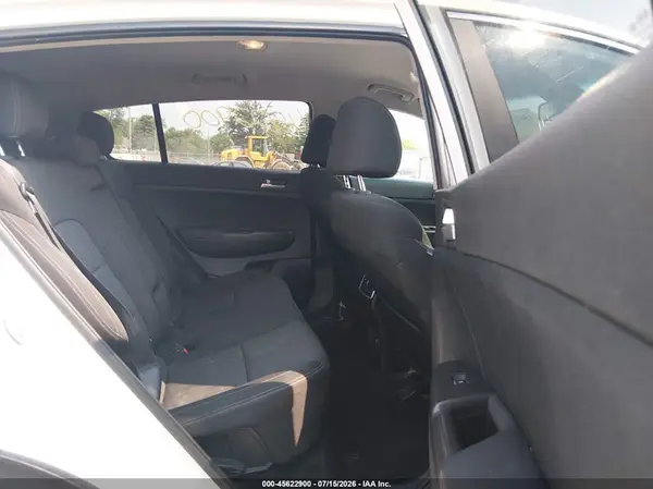 KNDPM3AC1N7960228 2022 KIA SPORTAGE - Image 8