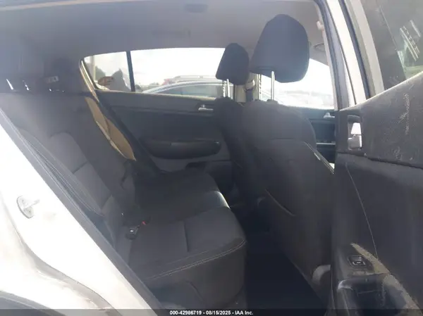 KNDPM3AC2H7035994 2017 KIA SPORTAGE - Image 8