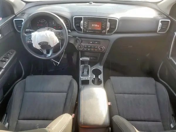 KNDPM3AC2H7068249 2017 KIA SPORTAGE - Image 8