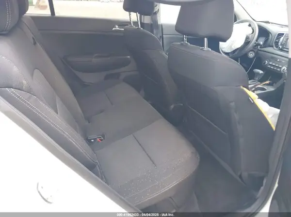 KNDPM3AC2H7071944 2017 KIA SPORTAGE - Image 8