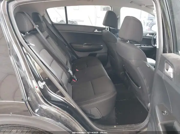 KNDPM3AC2H7073306 2017 KIA SPORTAGE - Image 8