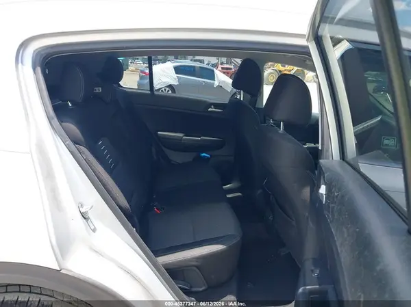 KNDPM3AC2H7080014 2017 KIA SPORTAGE - Image 8