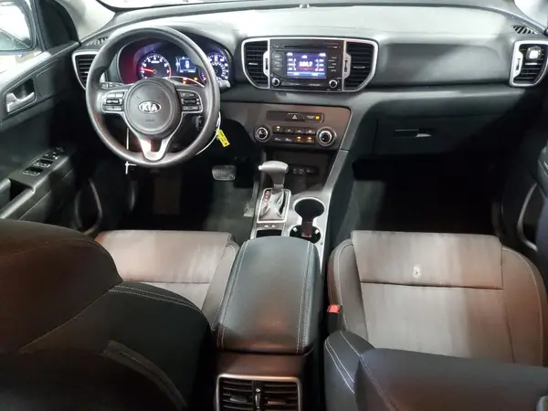 KNDPM3AC2H7084175 2017 KIA SPORTAGE - Image 8