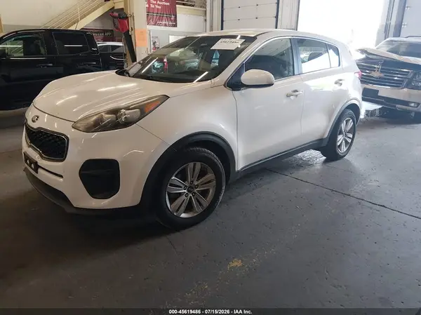 KNDPM3AC2H7114047 2017 KIA SPORTAGE - Image 2