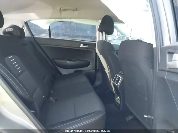 KNDPM3AC2H7183434 2017 KIA SPORTAGE - Image 8