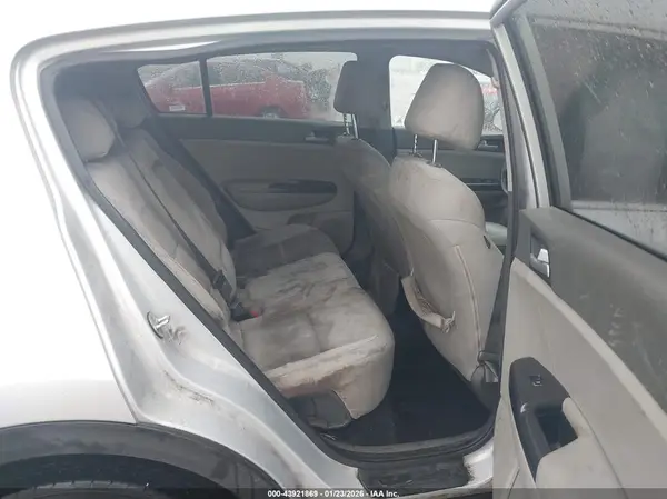 KNDPM3AC2H7194272 2017 KIA SPORTAGE - Image 8