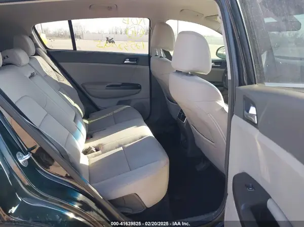 KNDPM3AC2H7241705 2017 KIA SPORTAGE - Image 8