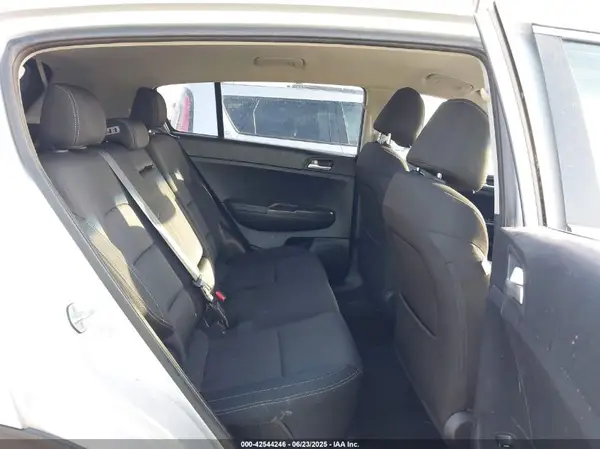 KNDPM3AC2H7247889 2017 KIA SPORTAGE - Image 8