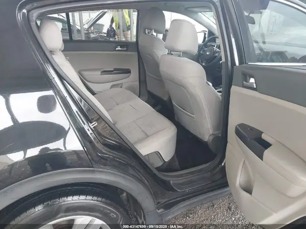 KNDPM3AC2H7298339 2017 KIA SPORTAGE - Image 8