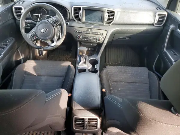 KNDPM3AC2J7301617 2018 KIA SPORTAGE - Image 8