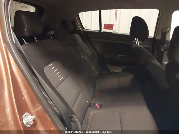 KNDPM3AC2J7306154 2018 KIA SPORTAGE - Image 8