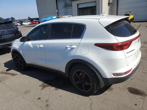 KNDPM3AC2J7320085 2018 KIA SPORTAGE - Image 2
