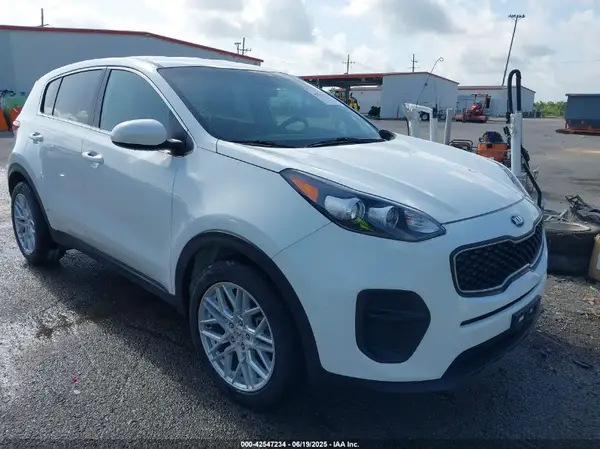 KNDPM3AC2J7341373 2018 KIA SPORTAGE - Image 1
