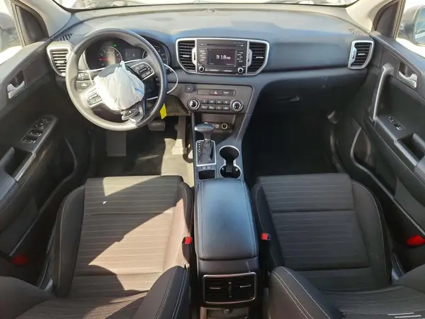 KNDPM3AC2J7342541 2018 KIA SPORTAGE - Image 8