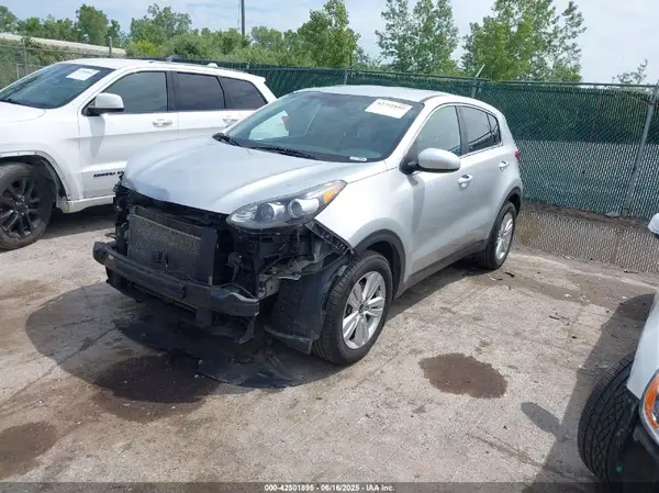 KNDPM3AC2J7344614 2018 KIA SPORTAGE - Image 2