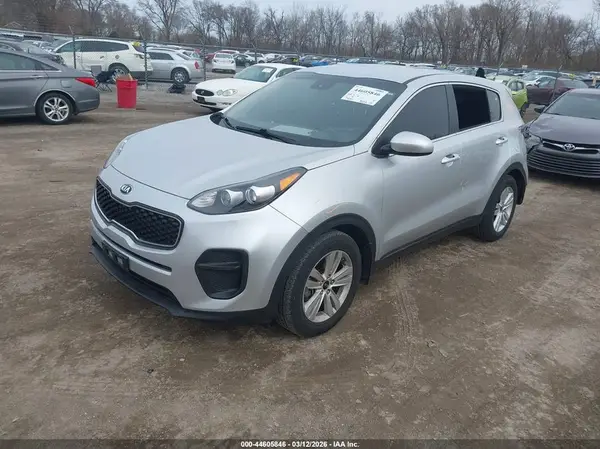 KNDPM3AC2J7360974 2018 KIA SPORTAGE - Image 2