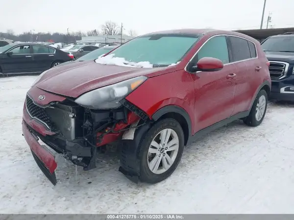 KNDPM3AC2J7370503 2018 KIA SPORTAGE - Image 2