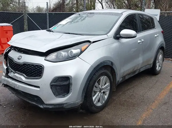 KNDPM3AC2J7372946 2018 KIA SPORTAGE - Image 2