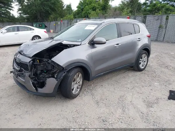 KNDPM3AC2J7373899 2018 KIA SPORTAGE - Image 2