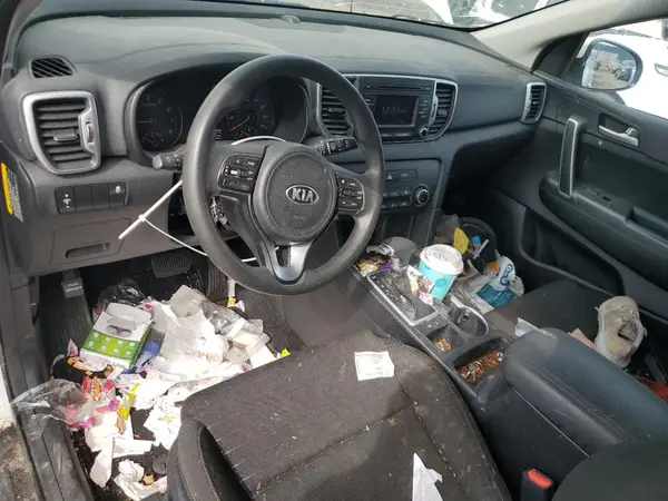 KNDPM3AC2J7380349 2018 KIA SPORTAGE - Image 8