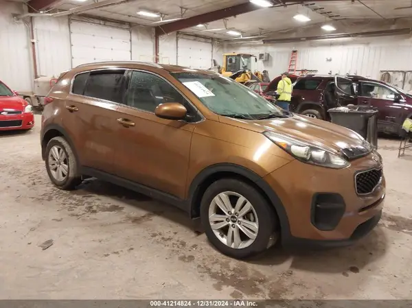KNDPM3AC2J7381114 2018 KIA SPORTAGE - Image 1