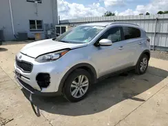 KNDPM3AC2J7383011 2018 KIA SPORTAGE