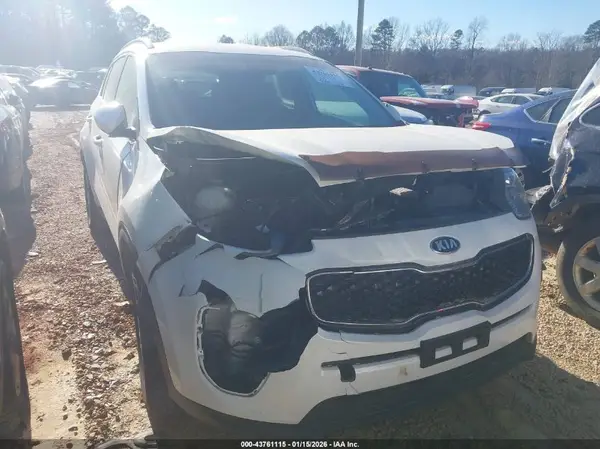 KNDPM3AC2J7392923 2018 KIA SPORTAGE - Image 1